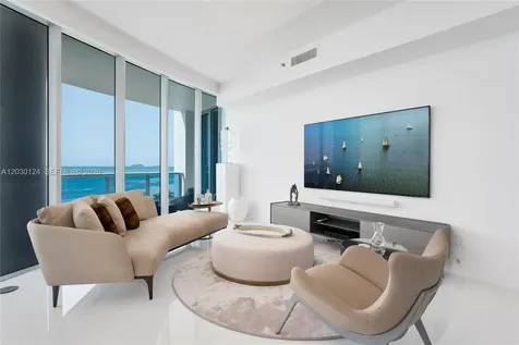 5959 Collins Avenue Miami Beach FL 33140