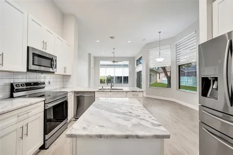 6334 SW 192nd Avenue Pembroke Pines FL 33332