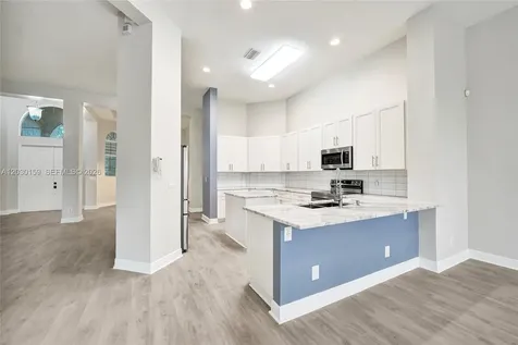 6334 SW 192nd Avenue Pembroke Pines FL 33332
