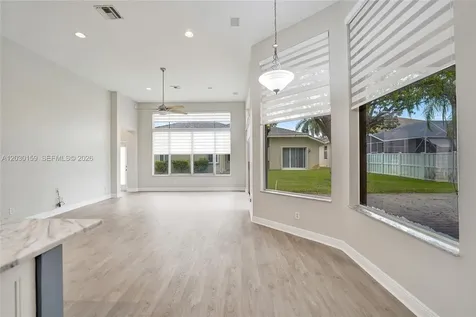 6334 SW 192nd Avenue Pembroke Pines FL 33332