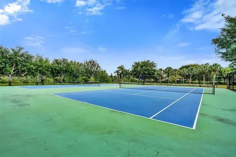 6334 SW 192nd Avenue Pembroke Pines FL 33332