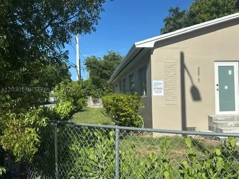 6875 NW 4th Avenue Miami FL 33150