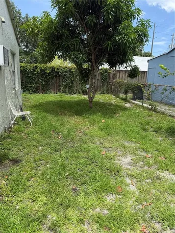 102 NW 1st Avenue Hallandale Beach FL 33009