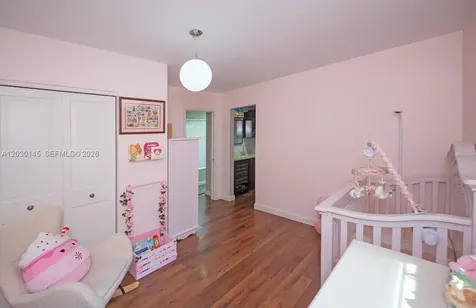 423 Alhambra Circle Coral Gables FL 33134