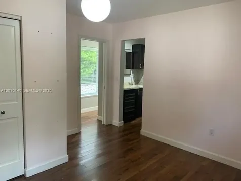 423 Alhambra Circle Coral Gables FL 33134
