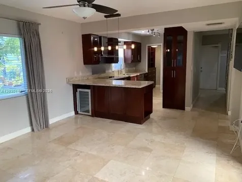 423 Alhambra Circle Coral Gables FL 33134