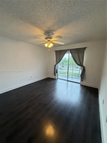 8540 SW 212th Street Cutler Bay FL 33189
