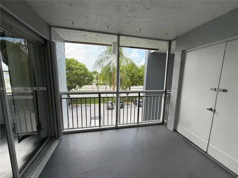 8540 SW 212th Street Cutler Bay FL 33189