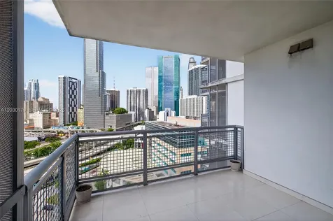 350 S Miami Avenue Miami FL 33130
