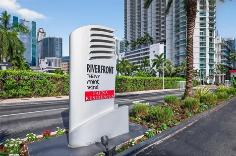 350 S Miami Avenue Miami FL 33130