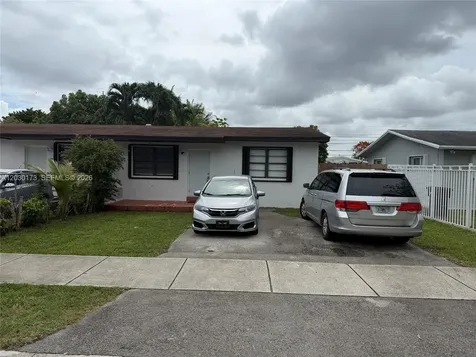 1047 SW 76th Avenue Miami FL 33144