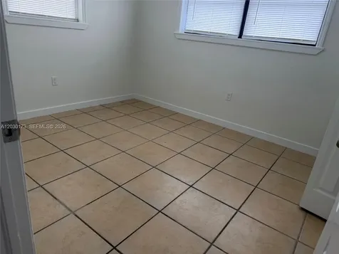 1047 SW 76th Avenue Miami FL 33144
