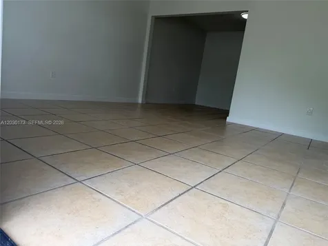 1047 SW 76th Avenue Miami FL 33144