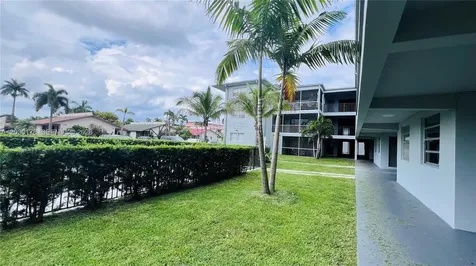1100 NE 1st Court Hallandale Beach FL 33009