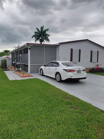 35303 SW 180th Avenue Homestead FL 33034