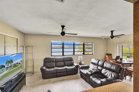 1825 NE 187th Street Miami FL 33179