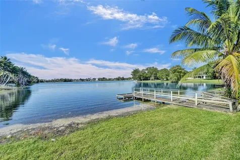 1825 NE 187th Street Miami FL 33179