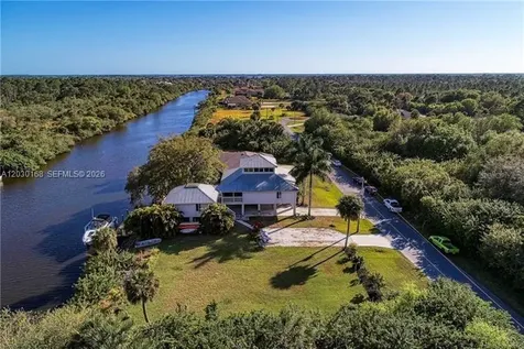 456 Mccabe Street Port Charlotte FL 33953