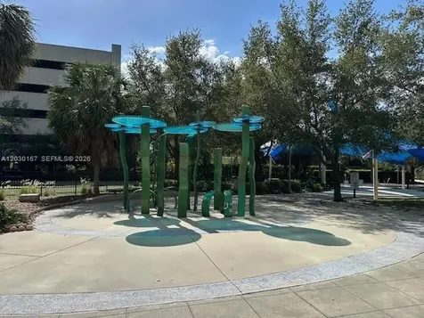 111 N 12 Street Tampa FL 33602