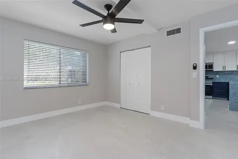 193 Lakeview Drive Weston FL 33326