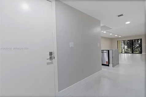 193 Lakeview Drive Weston FL 33326