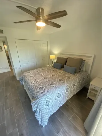 6444 Collins Avenue Miami Beach FL 33141