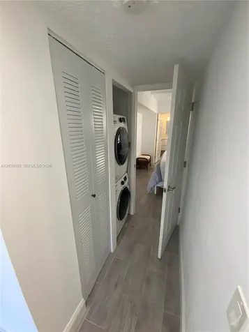 6444 Collins Avenue Miami Beach FL 33141