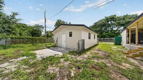 900 Superior Street Opa-Locka FL 33054