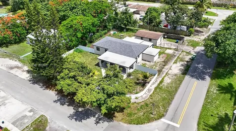 900 Superior Street Opa-Locka FL 33054
