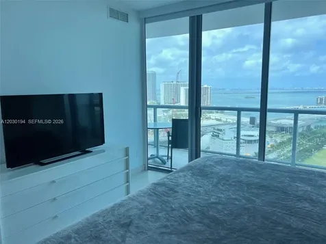 888 Biscayne Boulevard Miami FL 33132