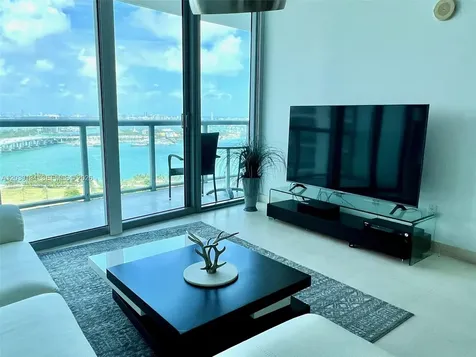 888 Biscayne Boulevard Miami FL 33132