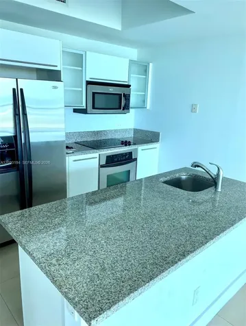 888 Biscayne Boulevard Miami FL 33132