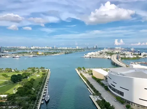 888 Biscayne Boulevard Miami FL 33132