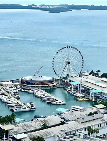 888 Biscayne Boulevard Miami FL 33132