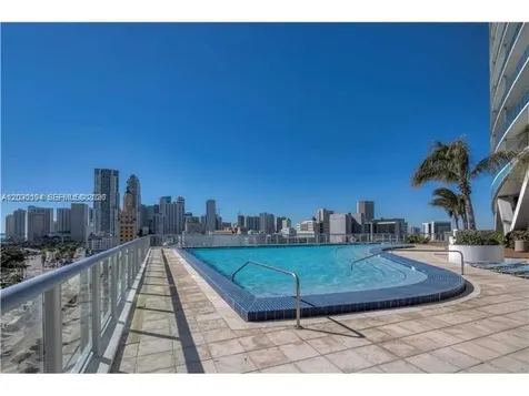 888 Biscayne Boulevard Miami FL 33132