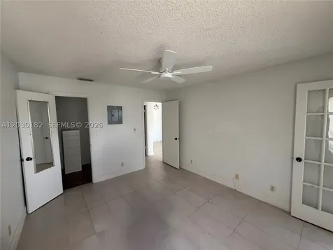 3330 N Pinewalk Drive N Margate FL 33063