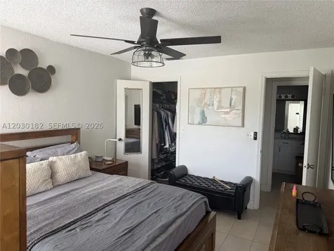 3330 N Pinewalk Drive N Margate FL 33063