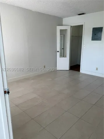 3330 N Pinewalk Drive N Margate FL 33063