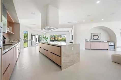 9530 SW 95th Court Miami FL 33176