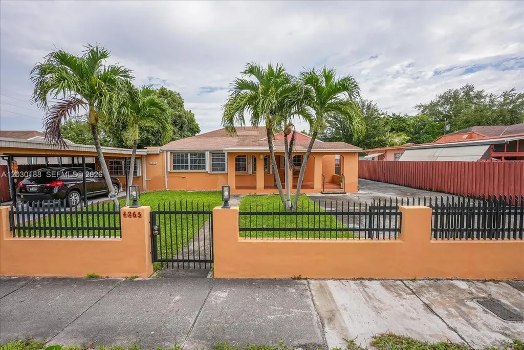 4263 NW 5th Street Miami FL 33126
