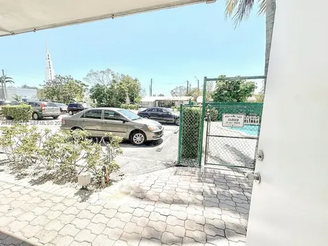 2175 NE 56th Street Fort Lauderdale FL 33308