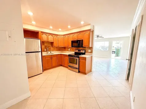 2175 NE 56th Street Fort Lauderdale FL 33308
