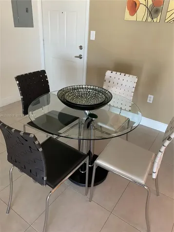 275 NE 18th Miami FL 33132