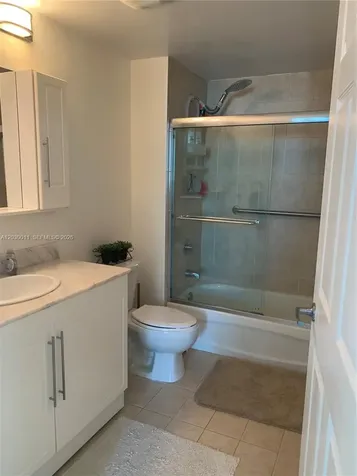 275 NE 18th Miami FL 33132