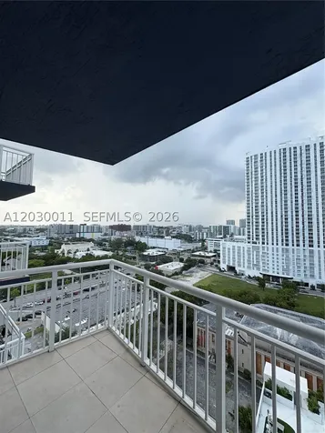 275 NE 18th Miami FL 33132