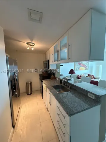275 NE 18th Miami FL 33132