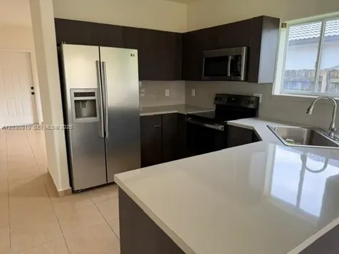 706 SE 14th Avenue Homestead FL 33033