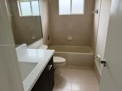 706 SE 14th Avenue Homestead FL 33033