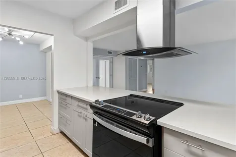 204 NW 1st Street Boynton Beach FL 33435