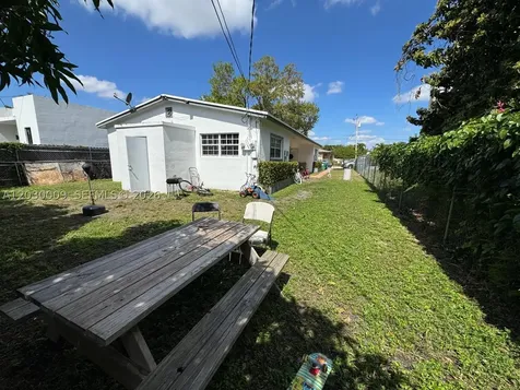 1226 NE 112th Street Miami FL 33161